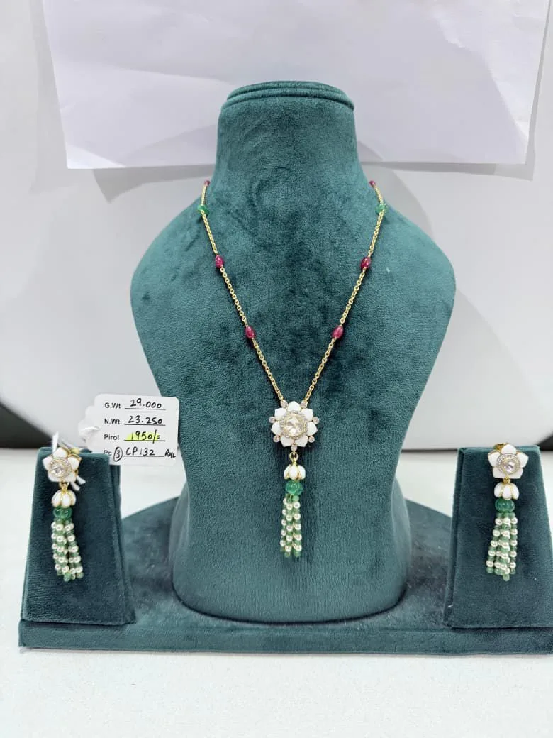 Dhaneesha Select White Floral Pendant Set